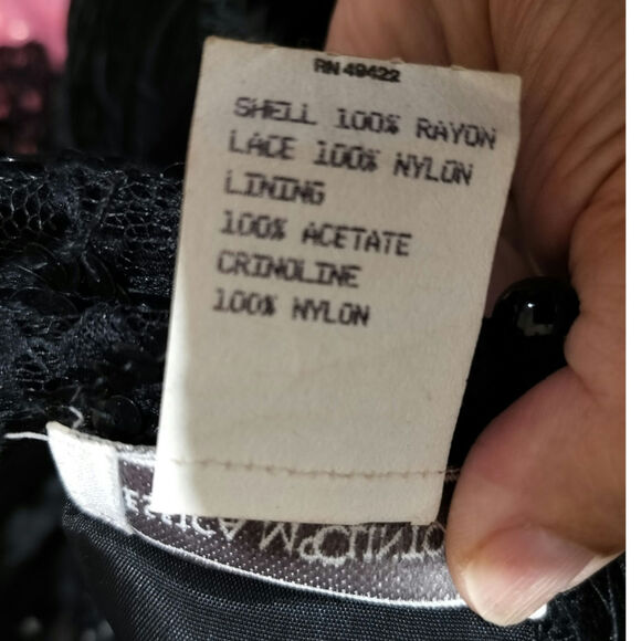 3791) Vintage Jessica McClintock Black Velvet with Lace Decolletage Dress Size 6 - Picture 12 of 12